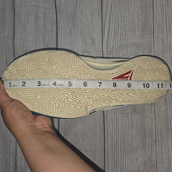 Nike Men's Ja Morant One Sneakers Khaki / Coconut Milk Size 10 - Picture 9 of 9